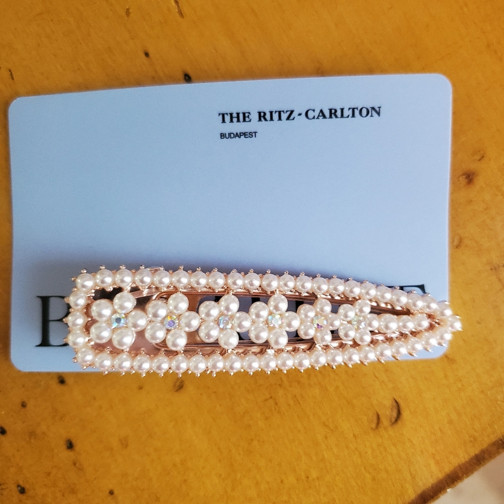 Trendy pearl & rhinestone hair clip - Picture 4 of 4
